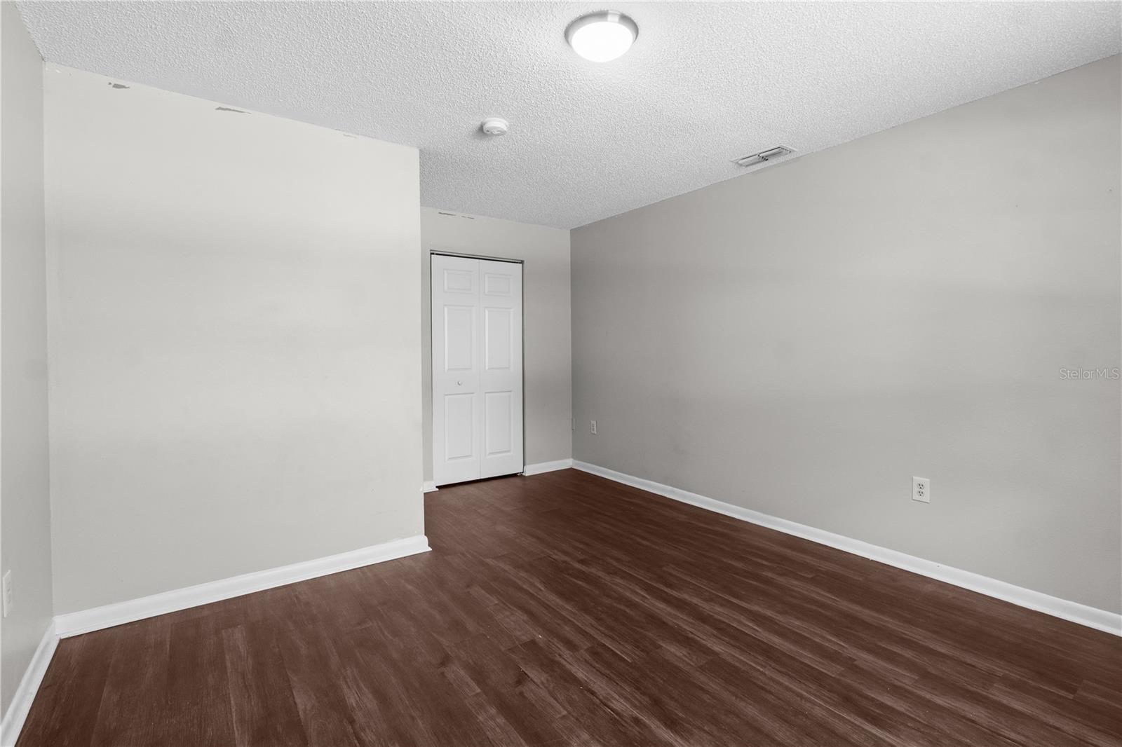 SUMMIT RIDGE - Residential