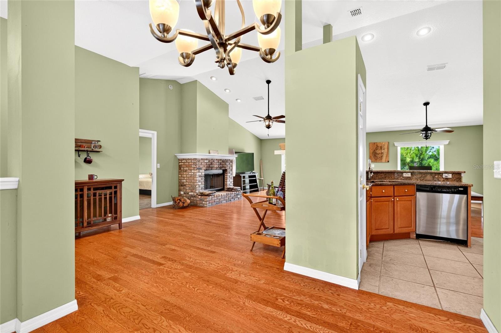 TRAILS EAST - Residential