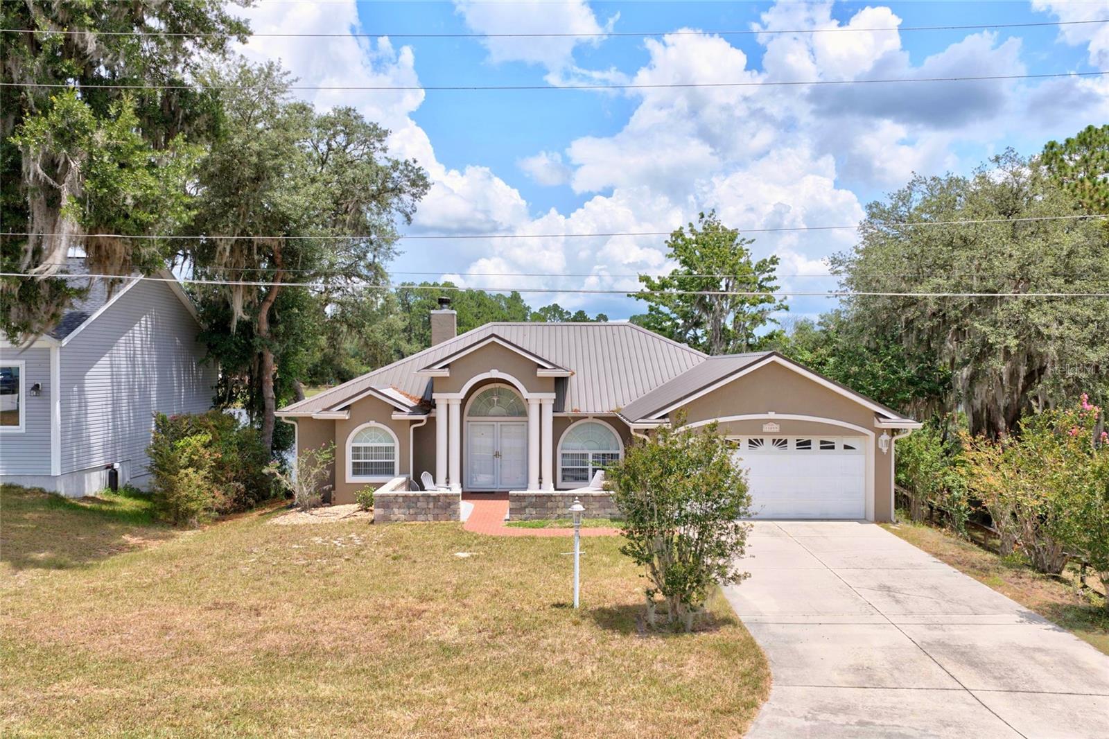 TRAILS EAST - Residential