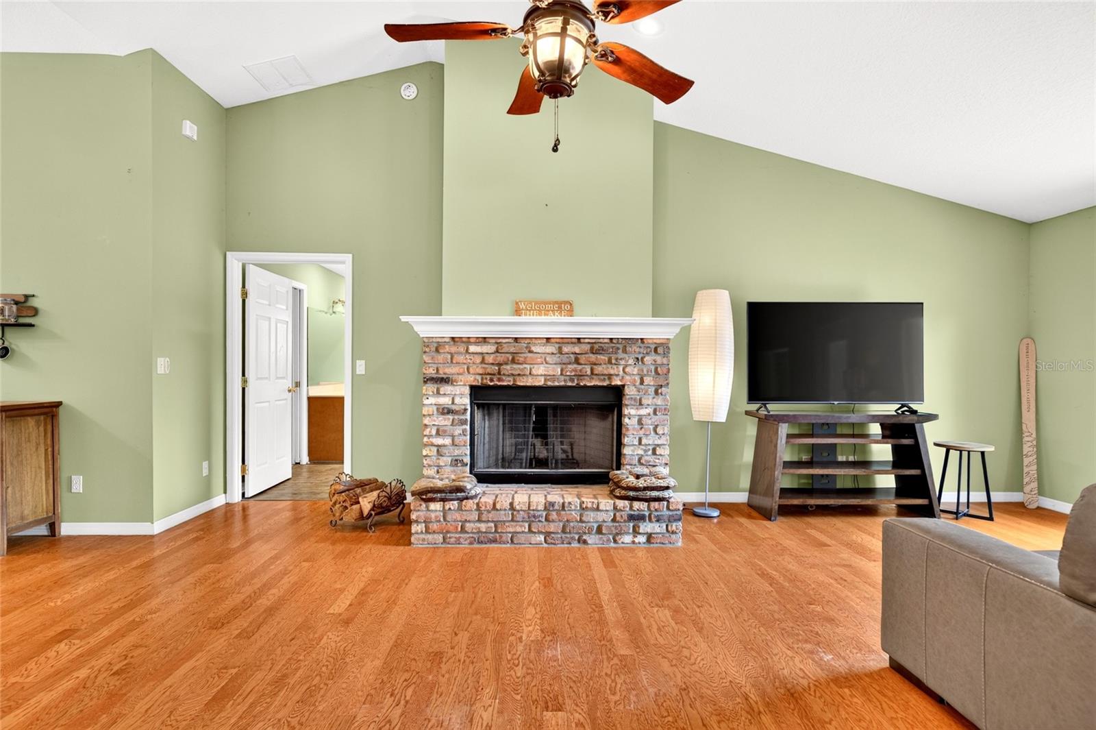 TRAILS EAST - Residential