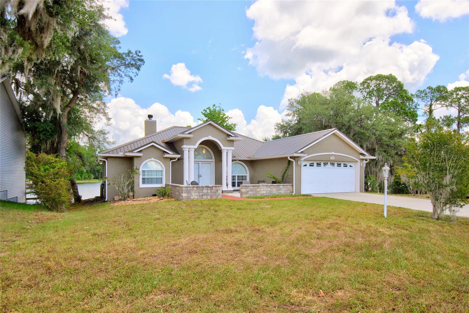 TRAILS EAST - Residential