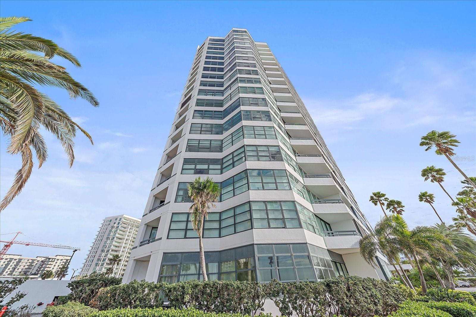 CONDO ON THE BAY TOWER I - Residential