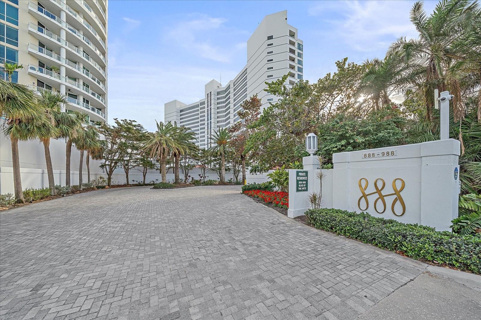 CONDO ON THE BAY TOWER I - Residential