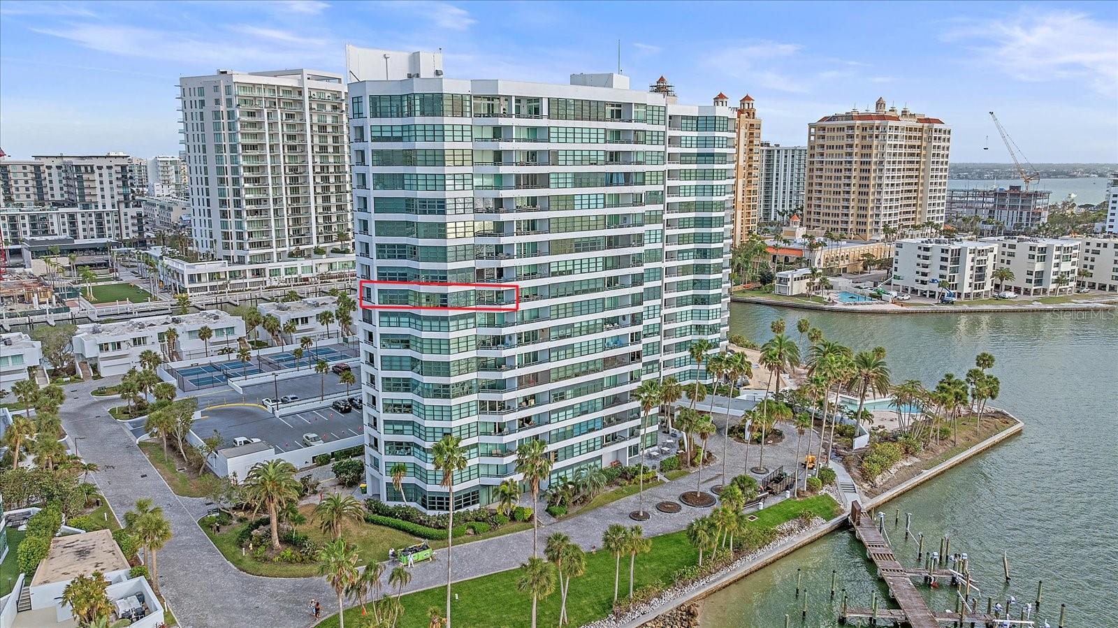 CONDO ON THE BAY TOWER I - Residential