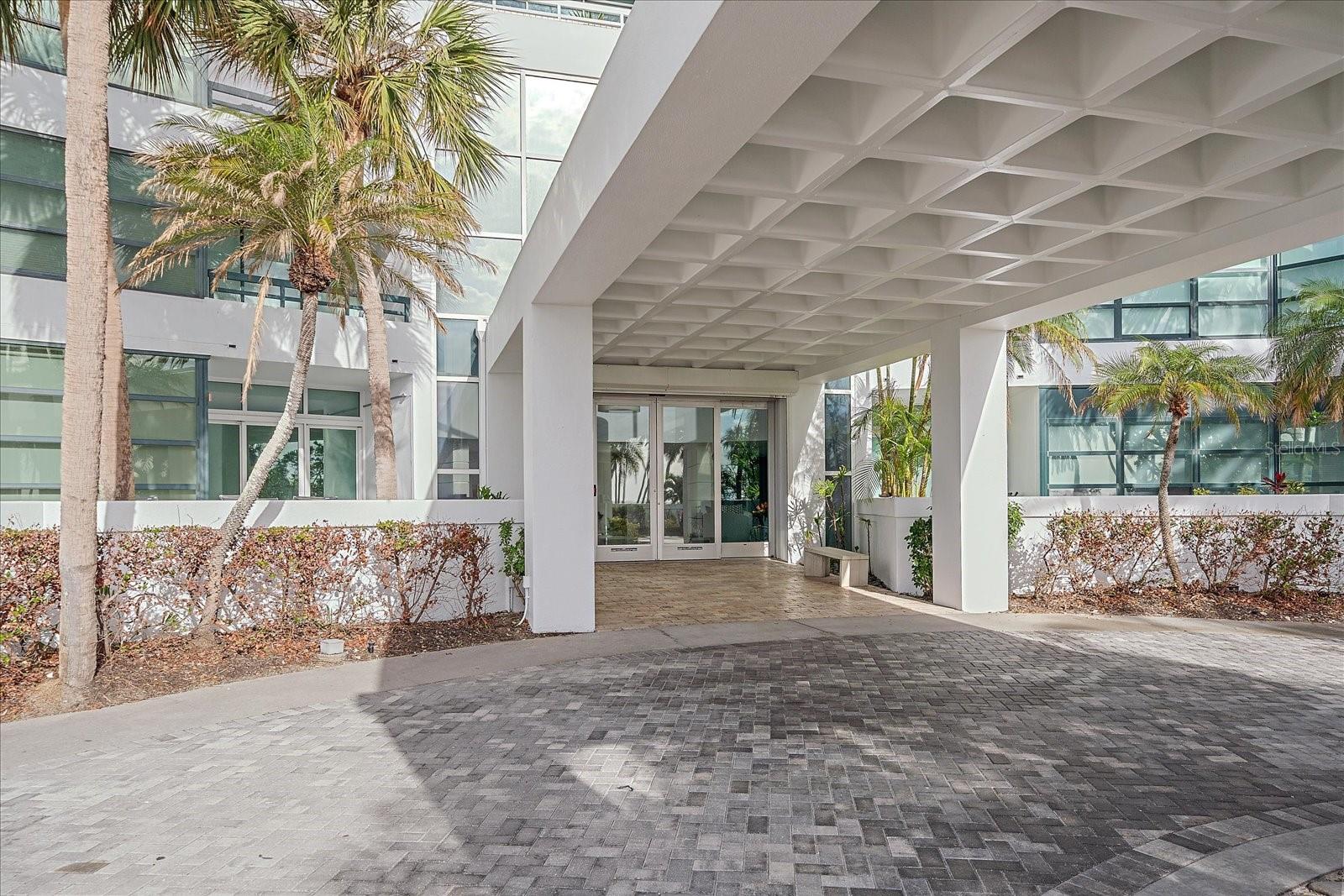 CONDO ON THE BAY TOWER I - Residential