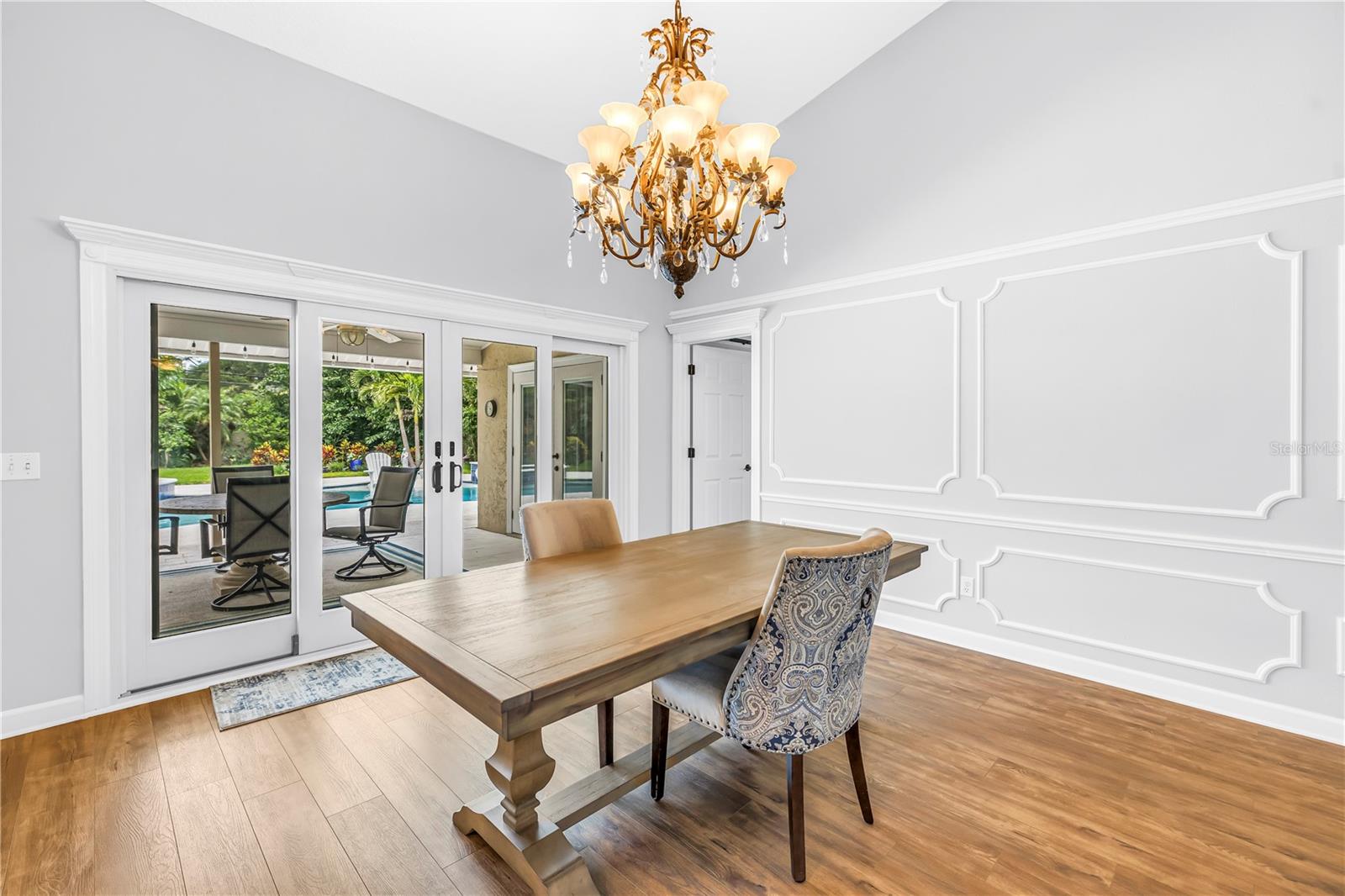 WINDTREE OAKS - Residential