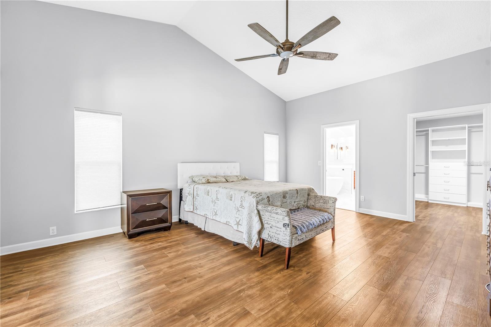 WINDTREE OAKS - Residential
