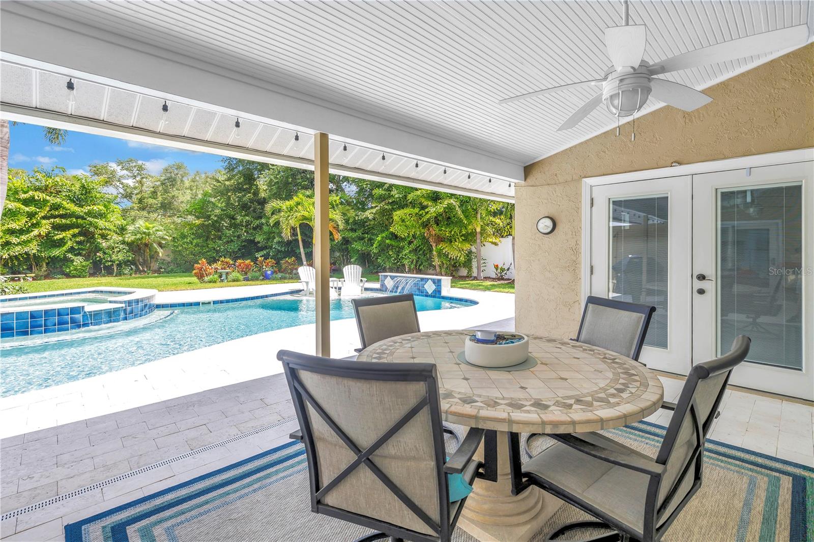 WINDTREE OAKS - Residential