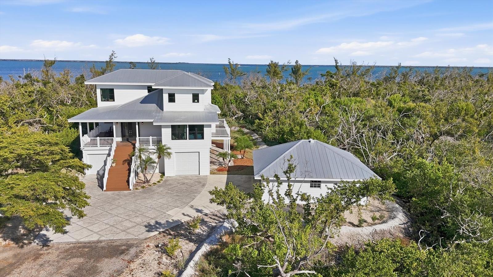 EAST SHORE ACRES - Residential