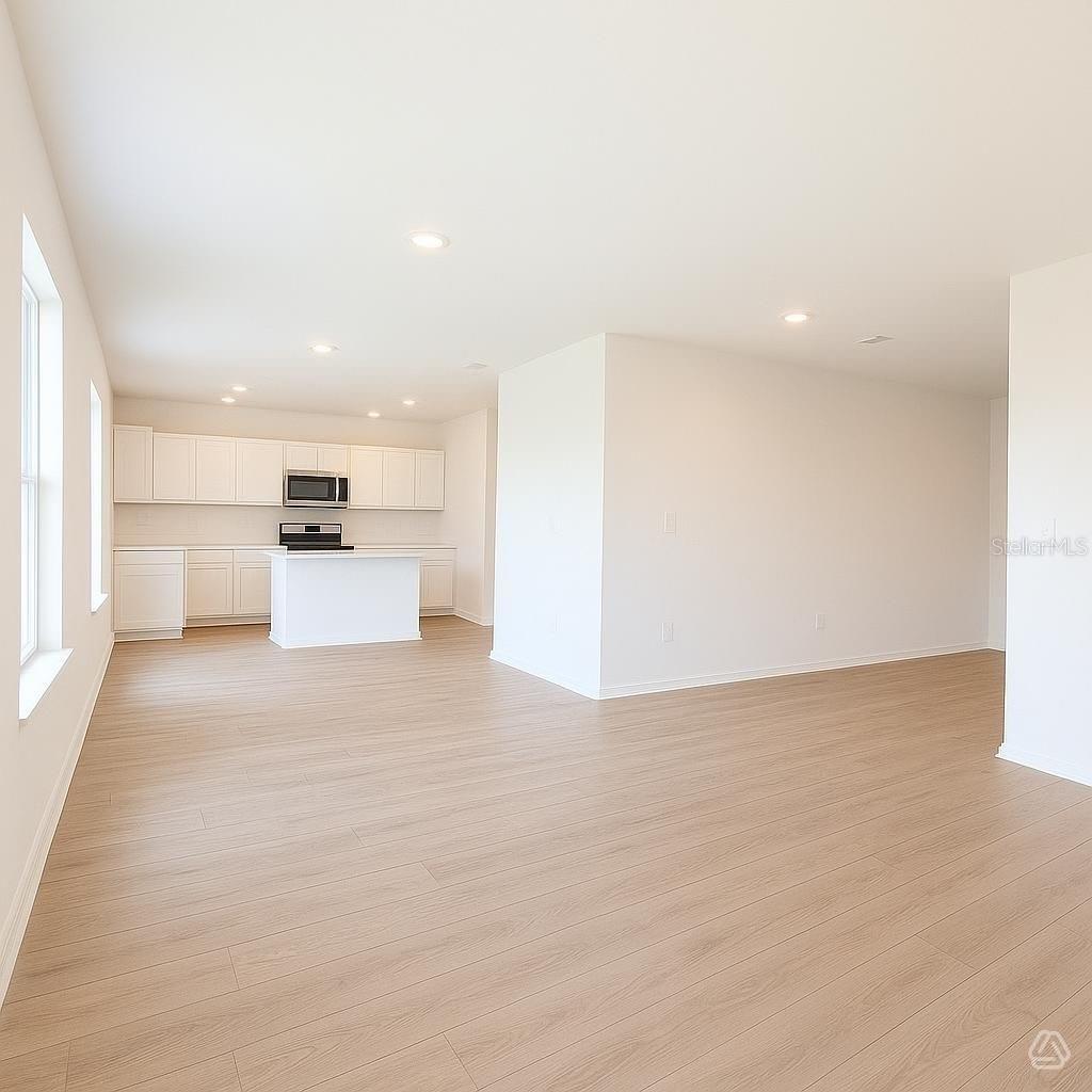 BROADLEAF - Residential