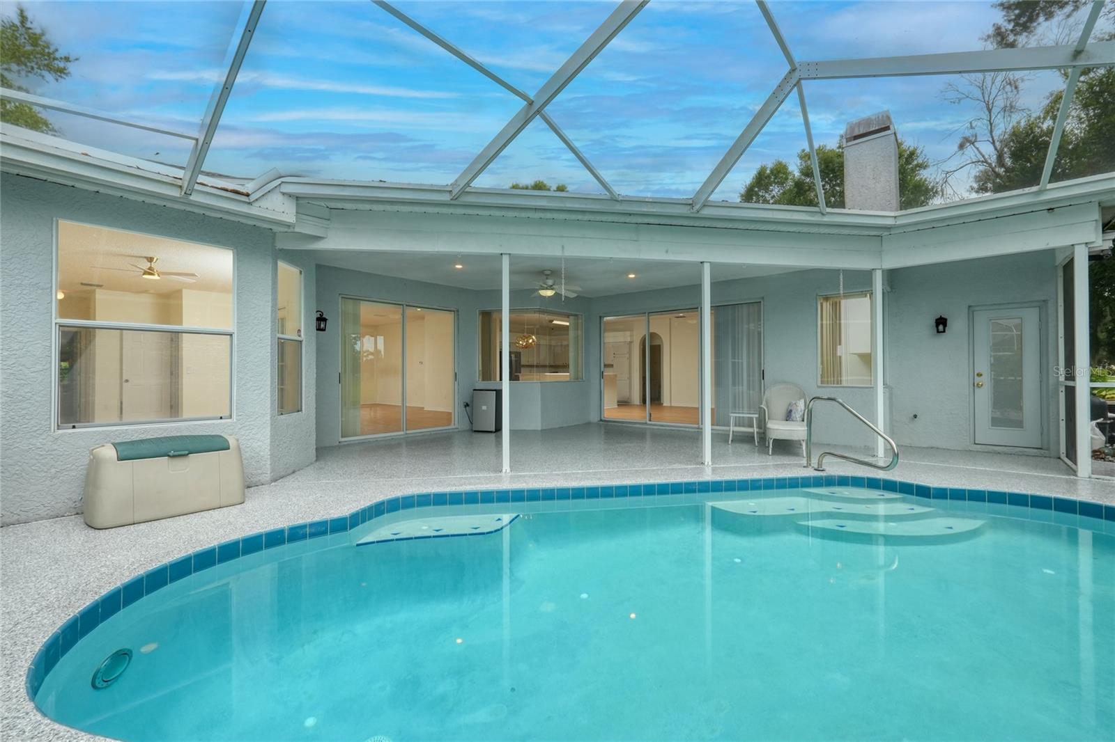 TURNBERRY AT THE EAGLES - Residential
