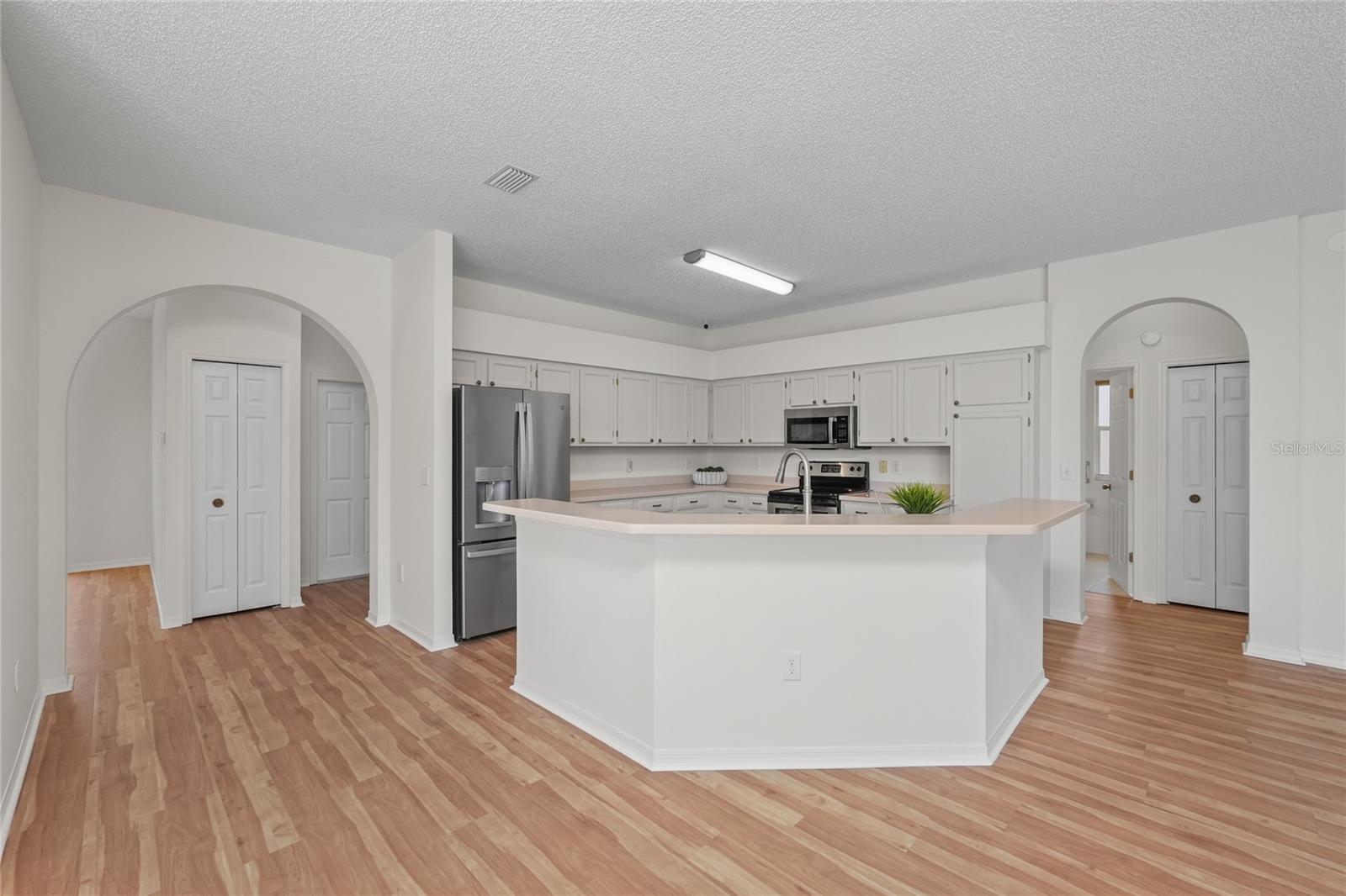 TURNBERRY AT THE EAGLES - Residential