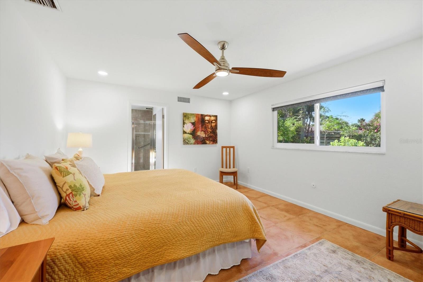 FRST LAKES COUNTRY CLUB ESTATES - Residential