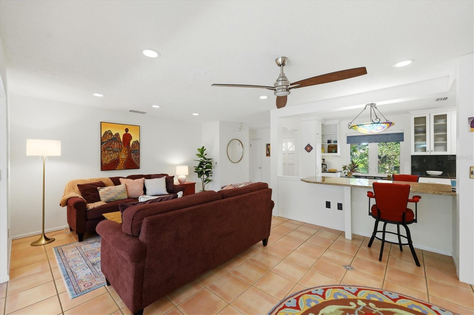 FRST LAKES COUNTRY CLUB ESTATES - Residential