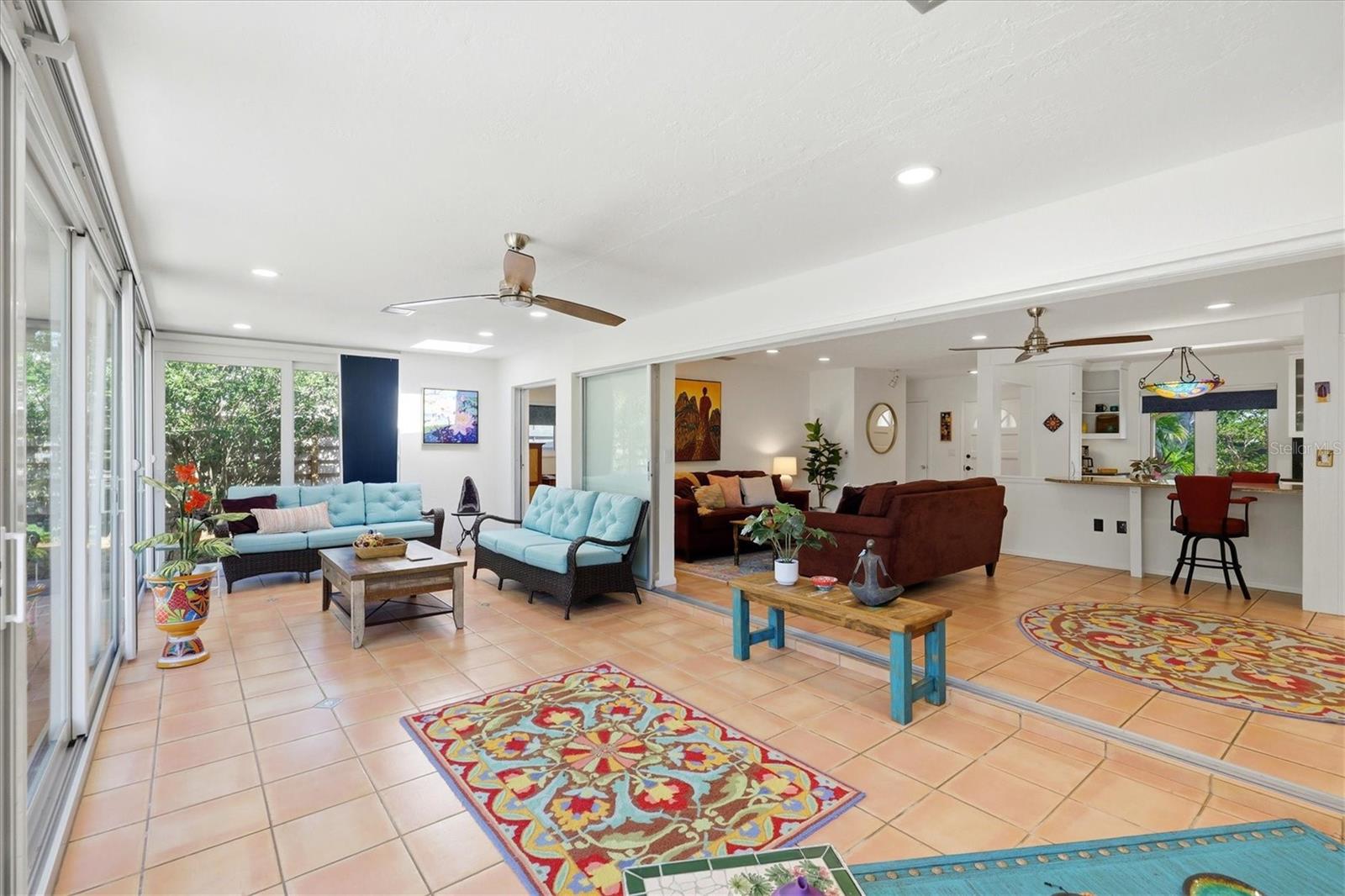 FRST LAKES COUNTRY CLUB ESTATES - Residential