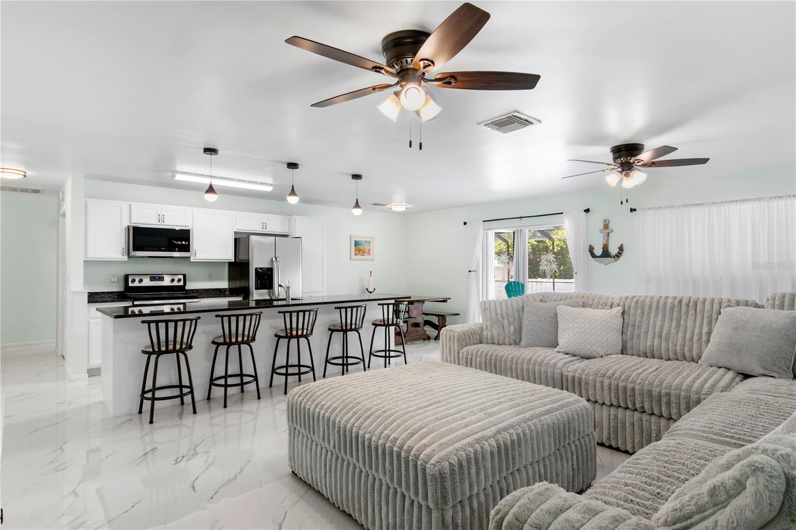 SPRING HILL - Residential