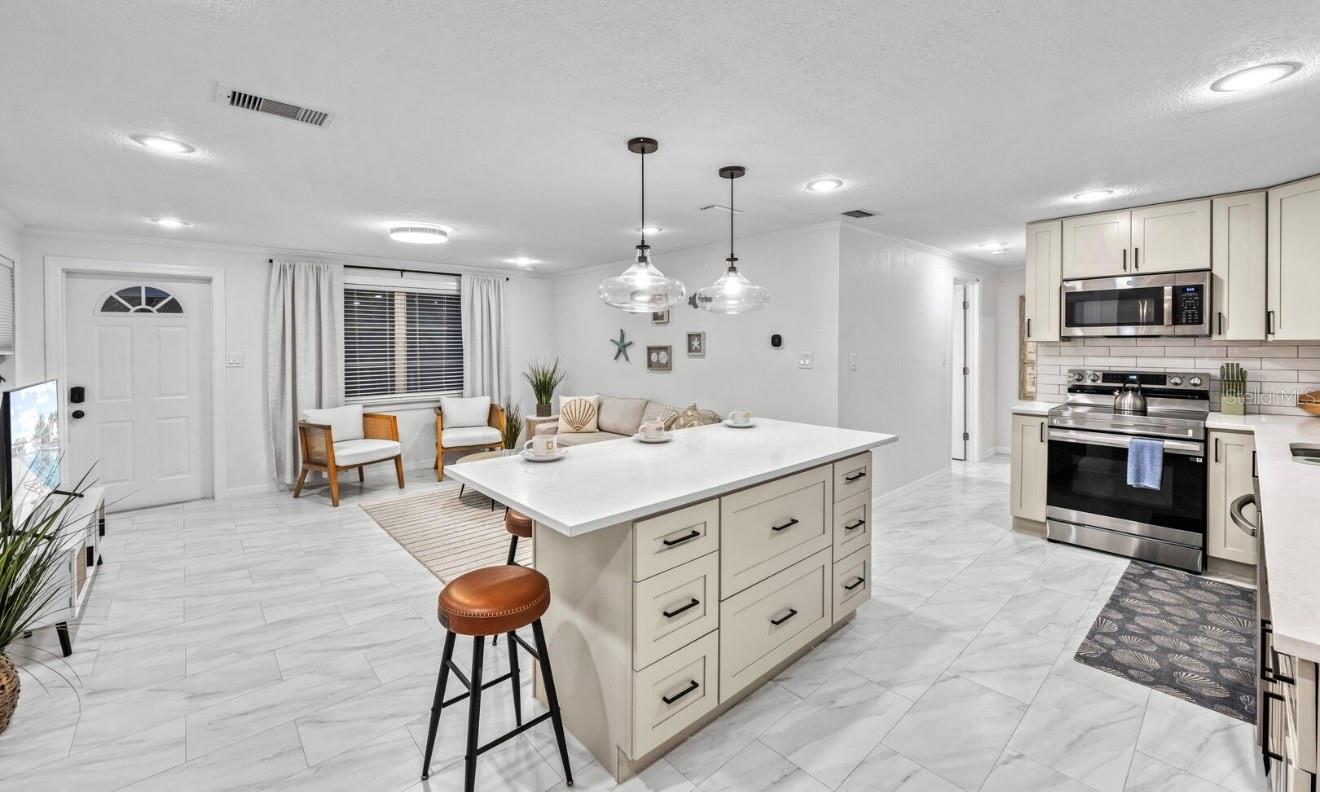 LONGBOAT KEY - Residential