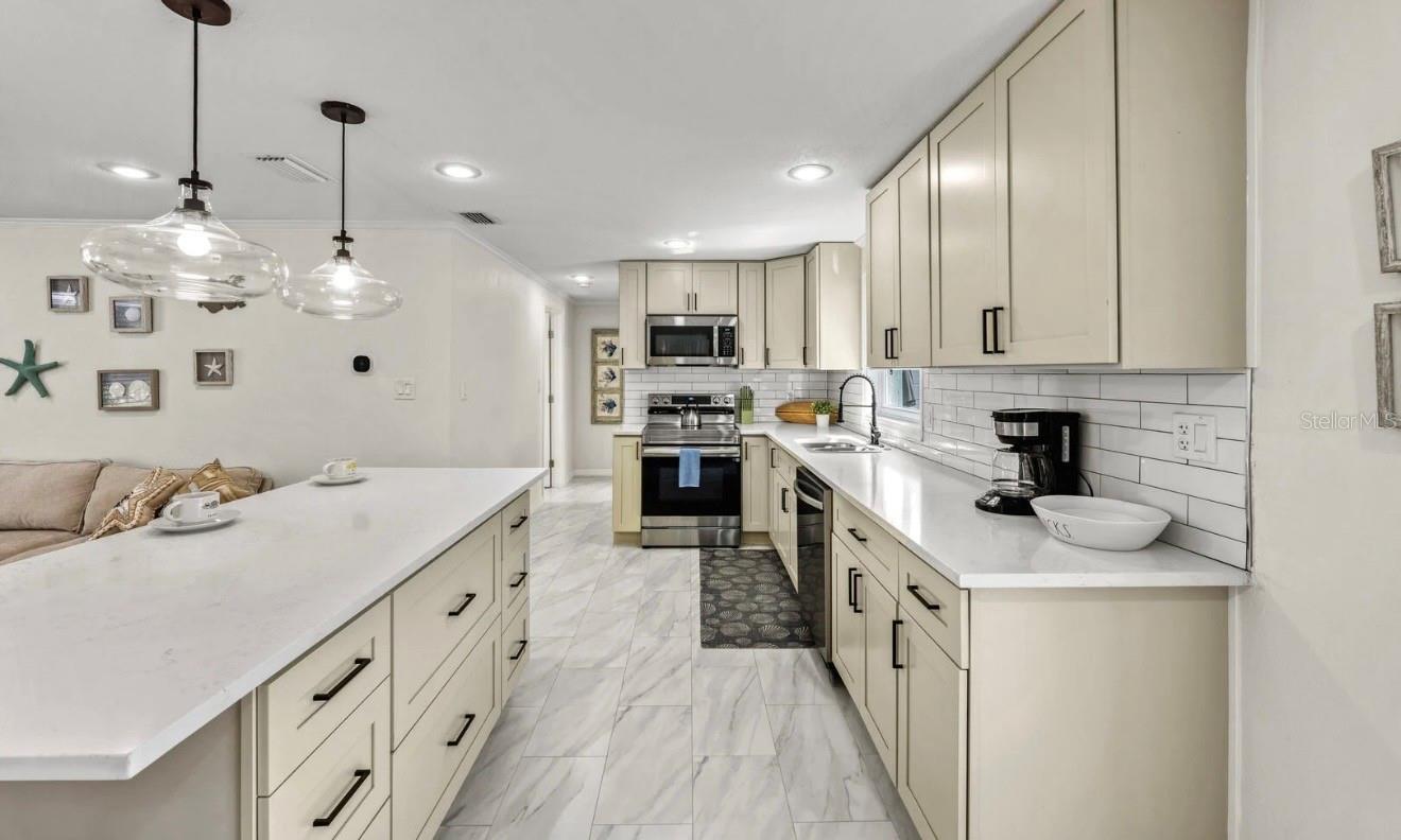 LONGBOAT KEY - Residential