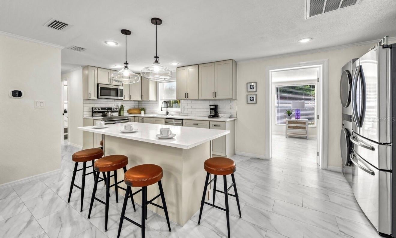 LONGBOAT KEY - Residential