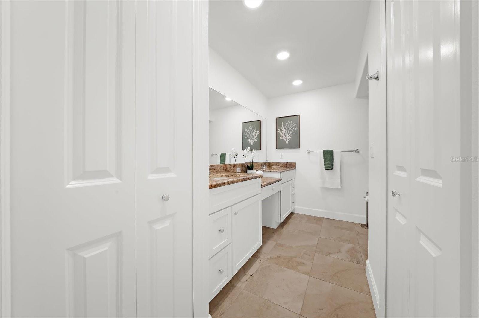 ANNA MARIA ISLAND CLUB - Residential