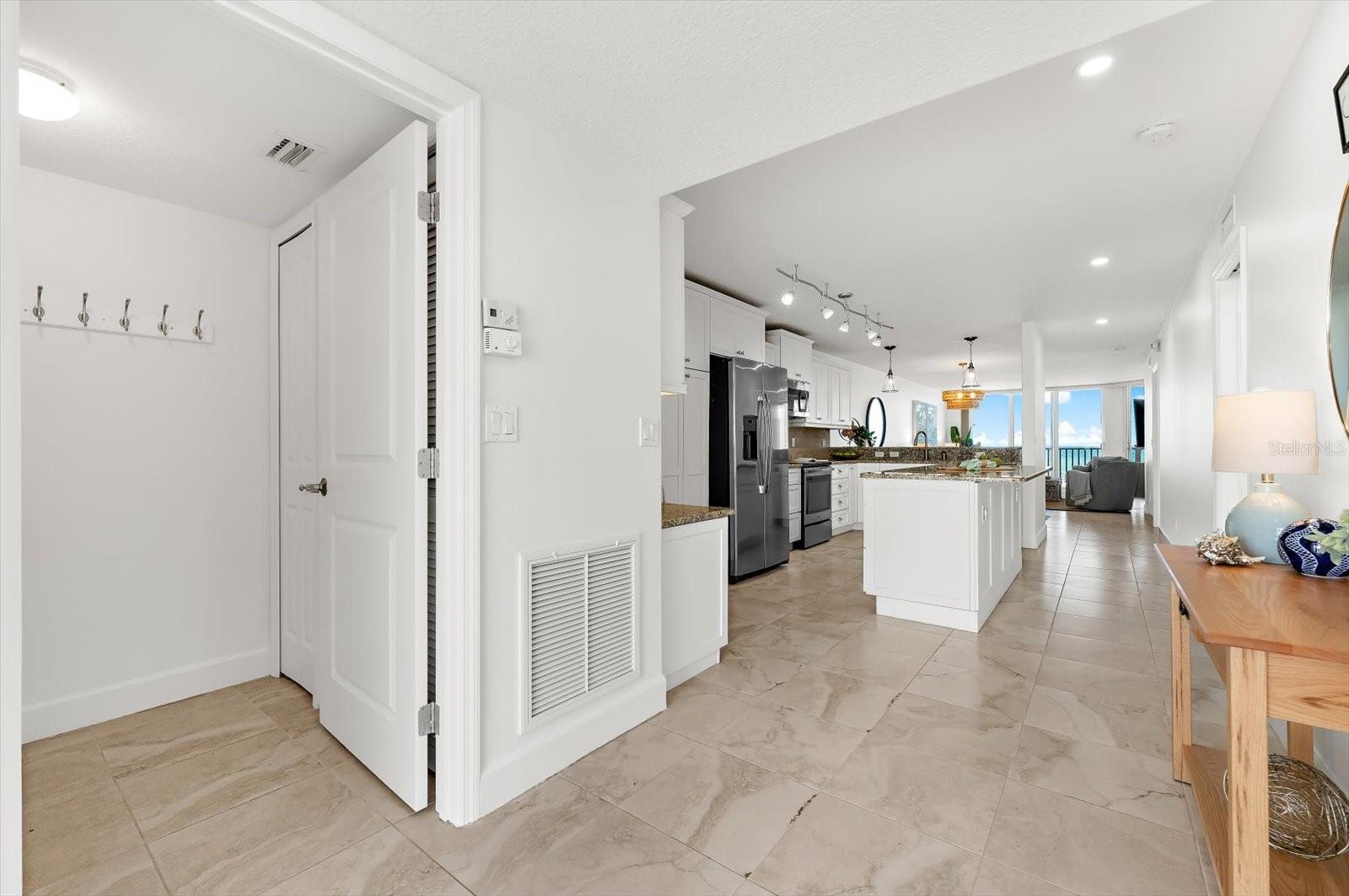 ANNA MARIA ISLAND CLUB - Residential