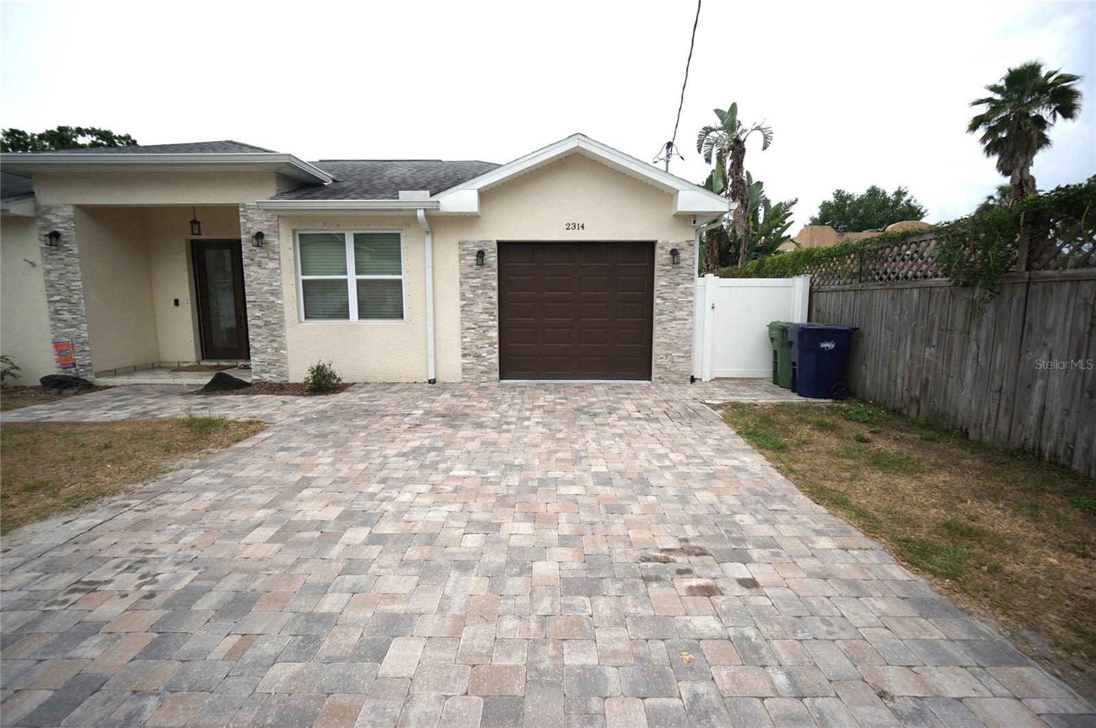 PRINCESS PARK 1 - Residential Lease