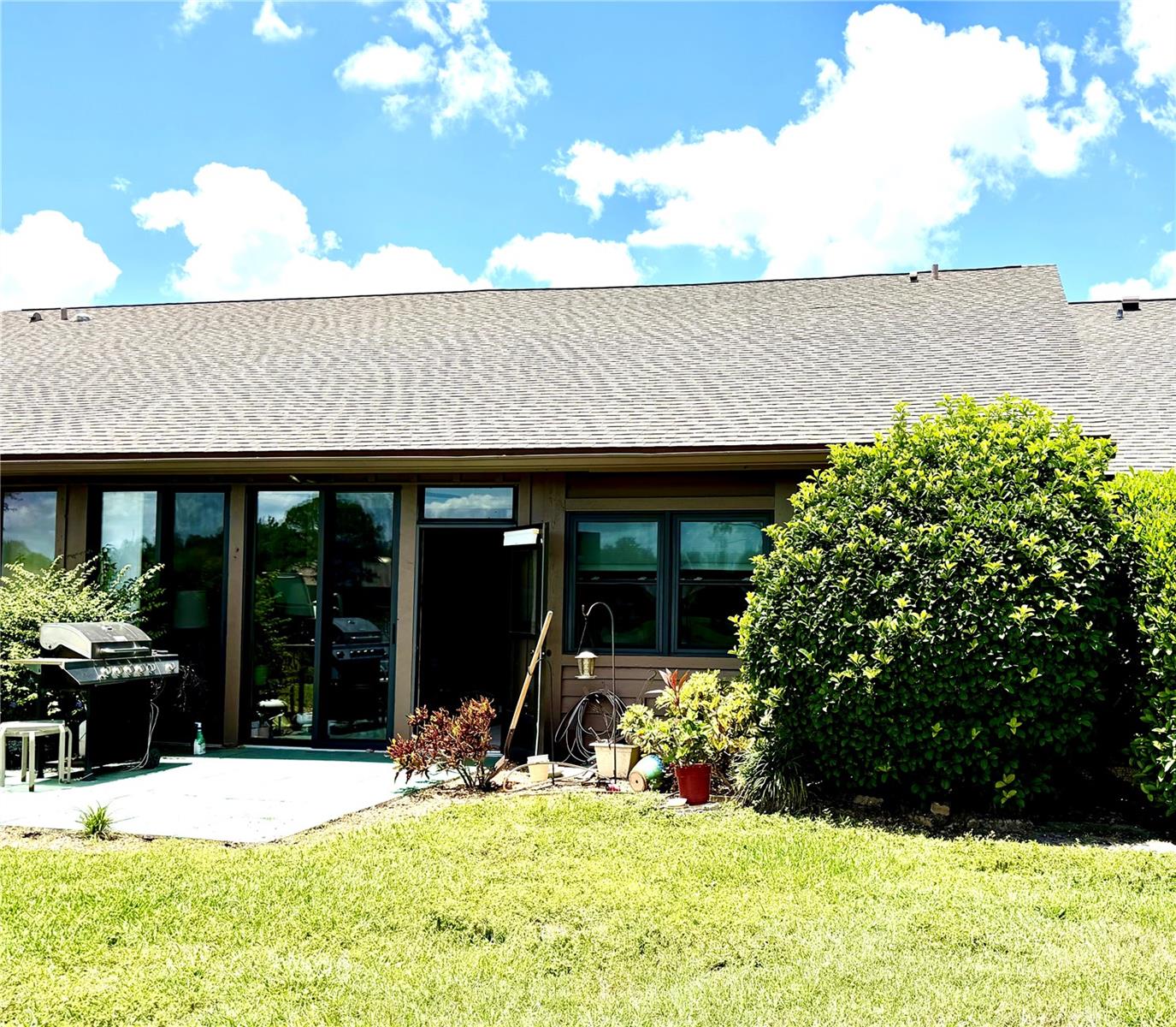 FAIRWAY SIX - Residential