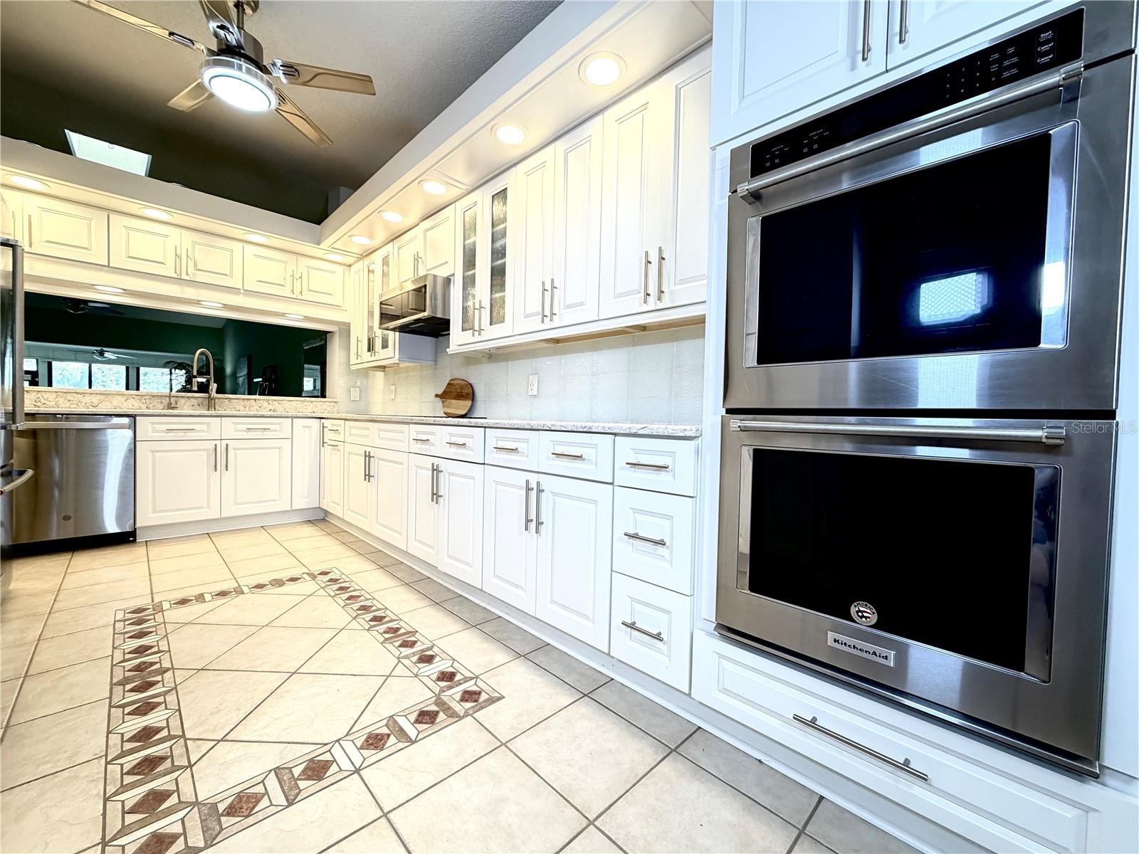 FAIRWAY SIX - Residential