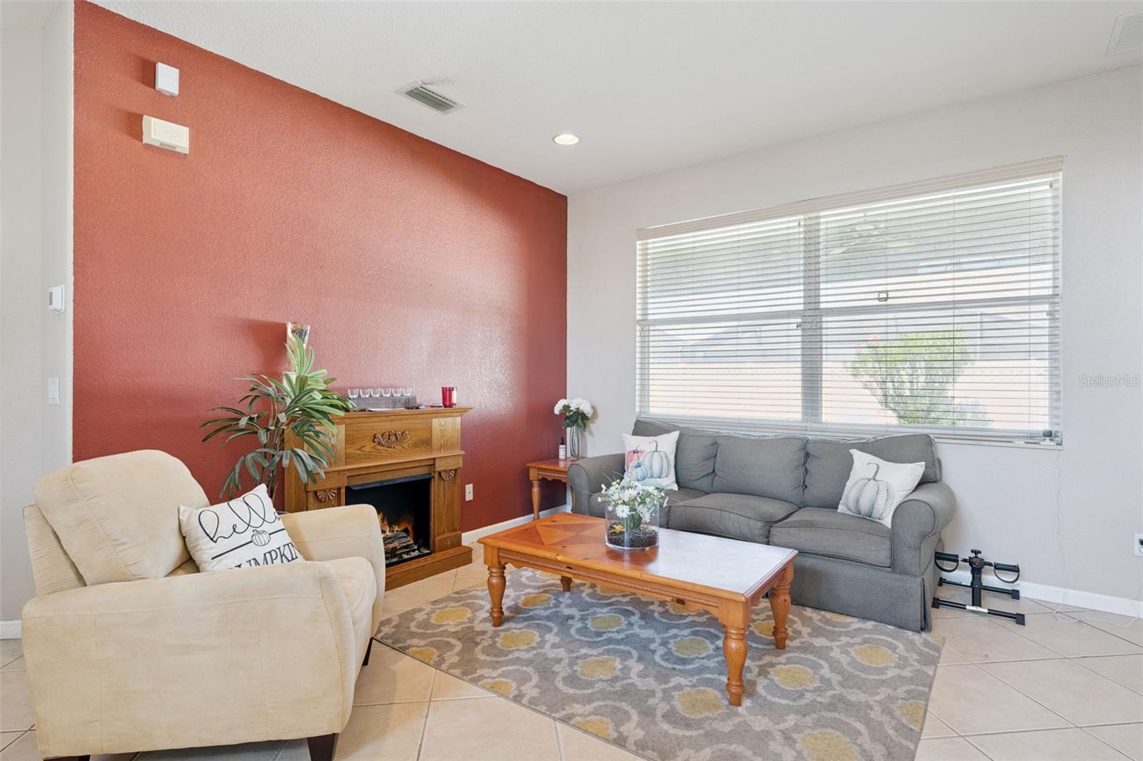 WINDSOR POINT PH 2 - Residential