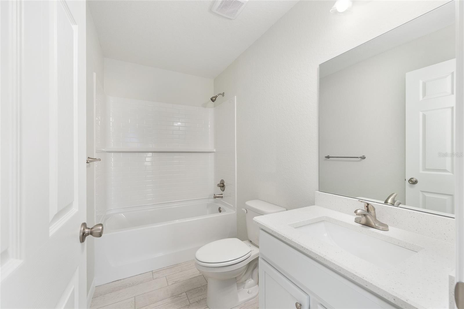 SILVER SPGS SHORES UN 12 - Residential