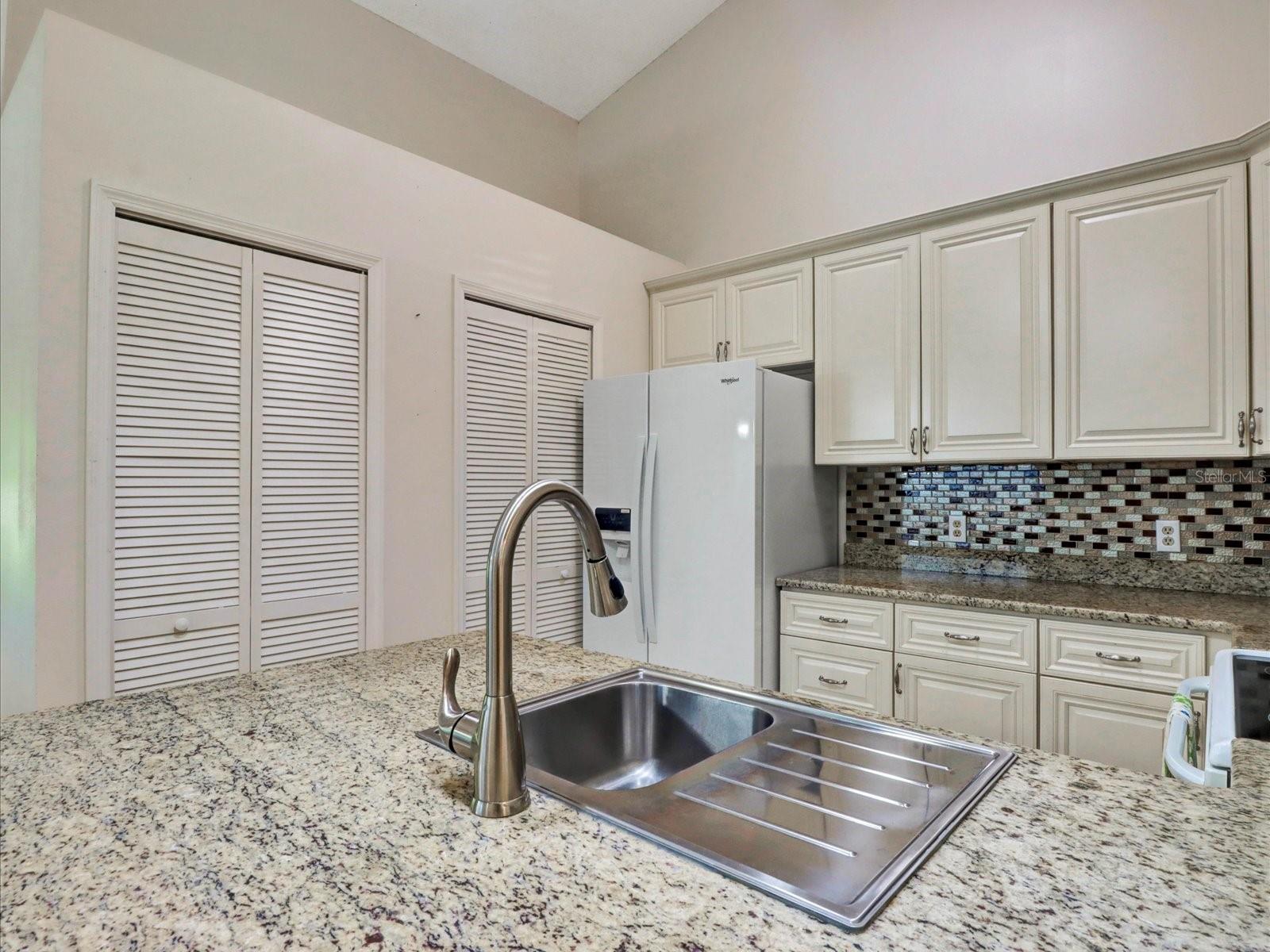 FAIRCREST III A CONDO - Residential