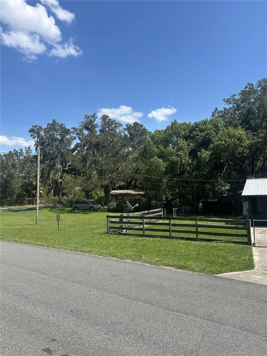 EPPERSON HEIGHTS - Residential