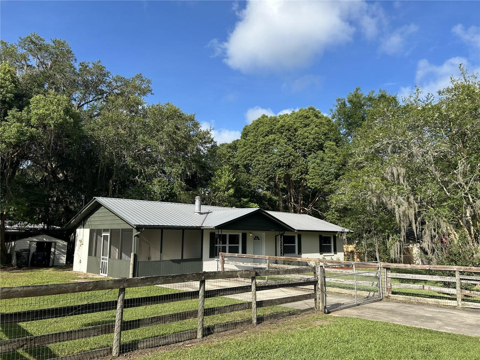 EPPERSON HEIGHTS - Residential