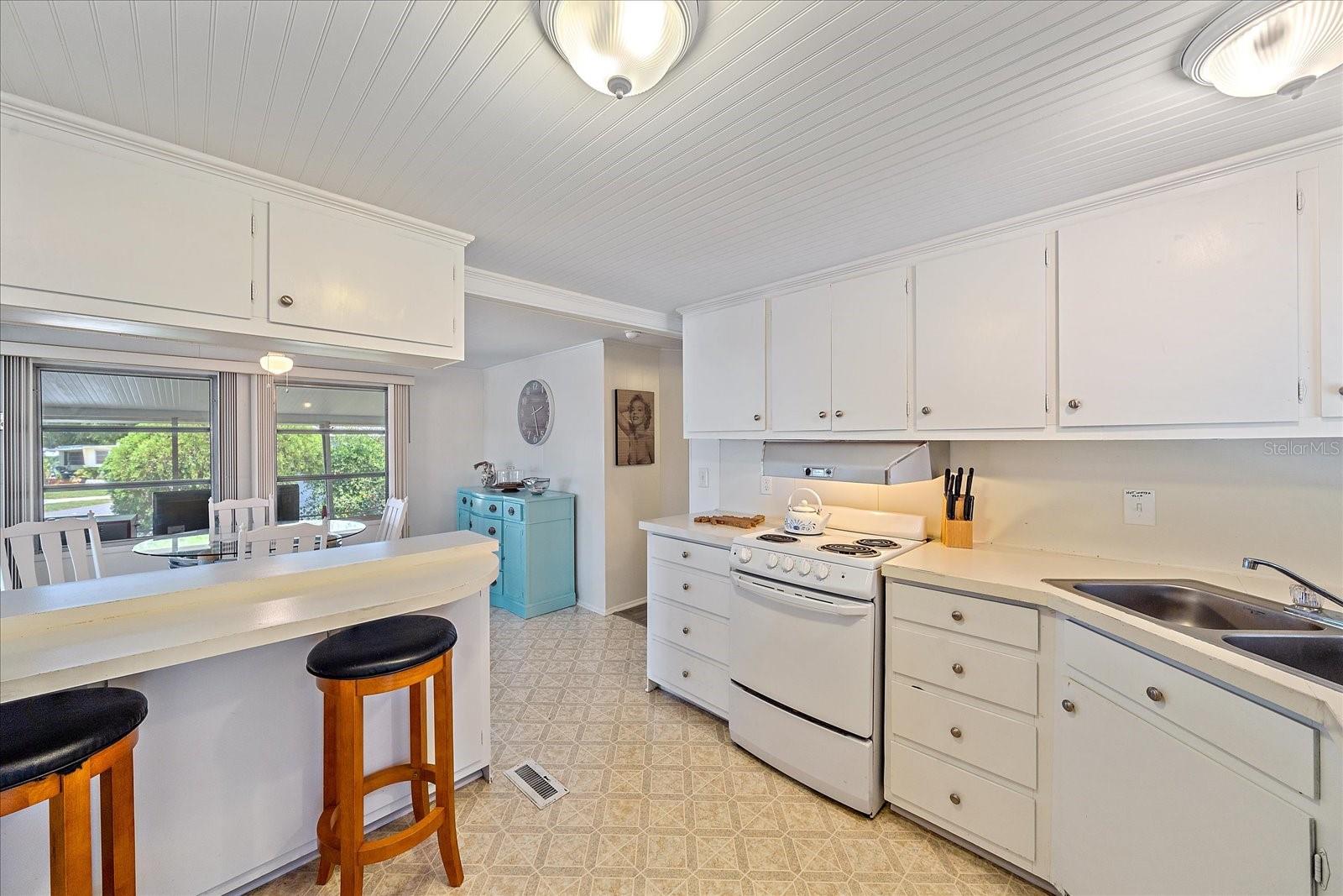 DESOTO PLACE - Residential