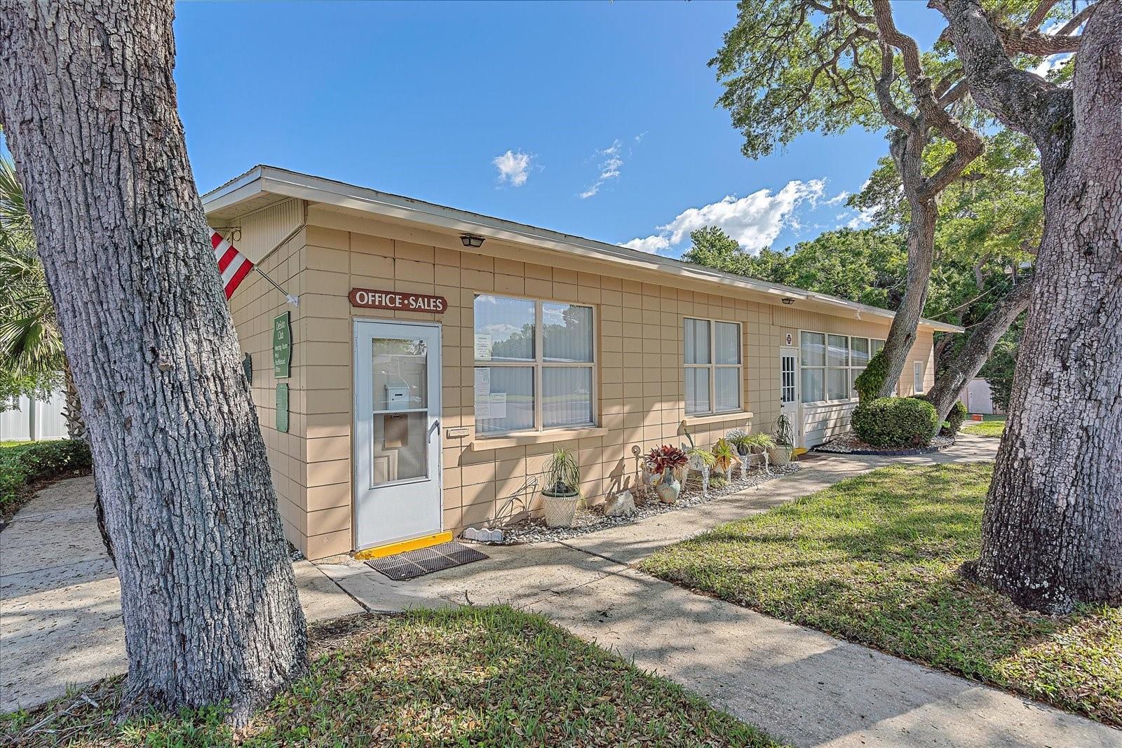 DESOTO PLACE - Residential