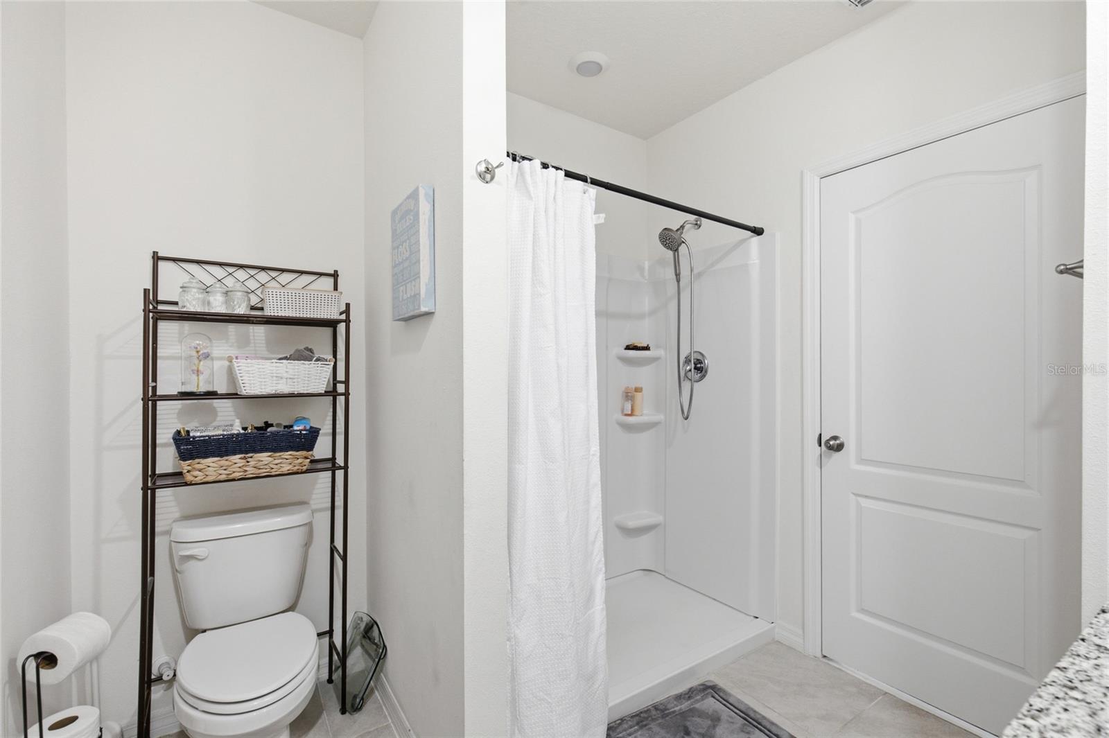 CASCADES PH 1A & 1B - Residential
