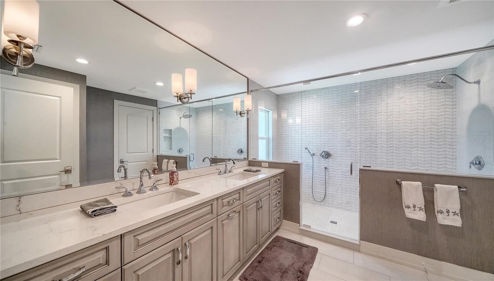 LIDO BEACH DIV B - Residential