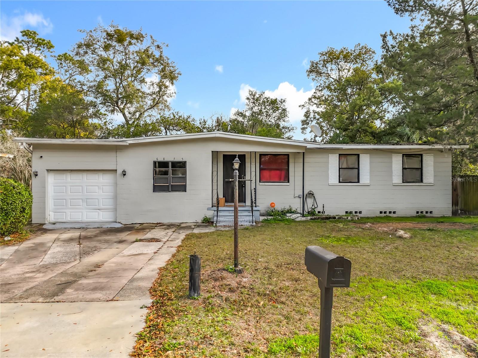 LAKE FOREST HILL UNIT 03A - Residential