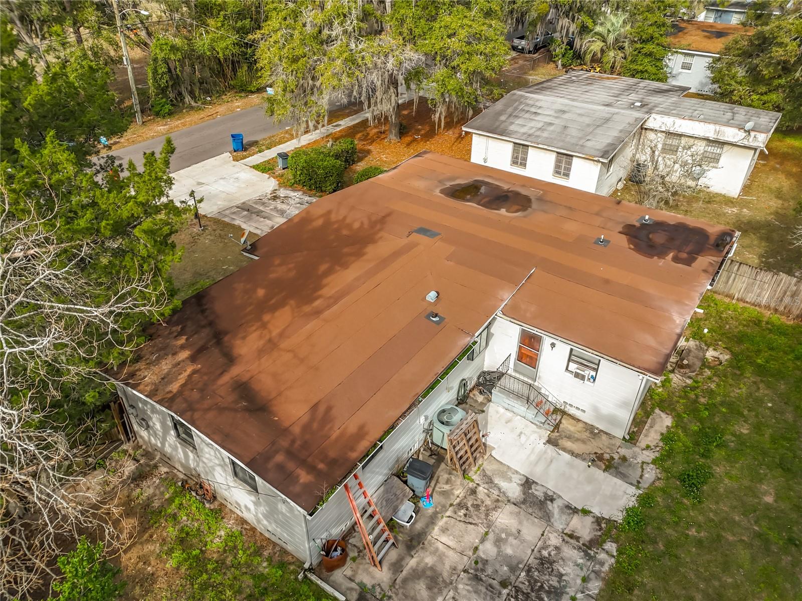 LAKE FOREST HILL UNIT 03A - Residential