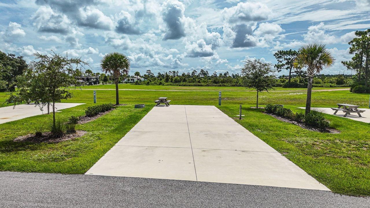 NONRESIDENTIAL CONDO - Land
