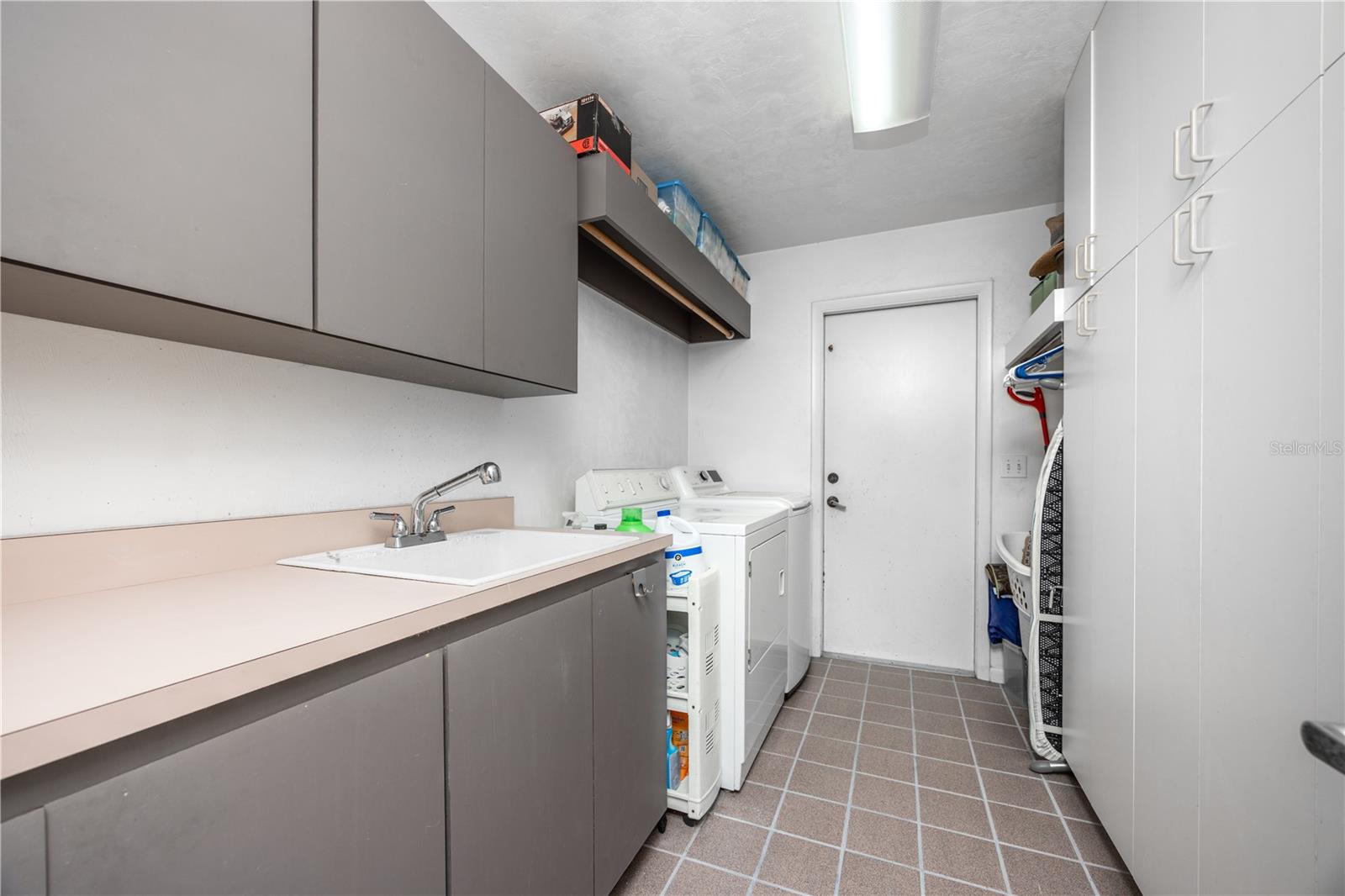 HUNTINGTON PH II - Residential
