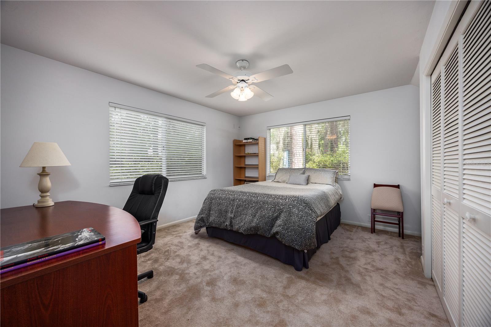 HUNTINGTON PH II - Residential