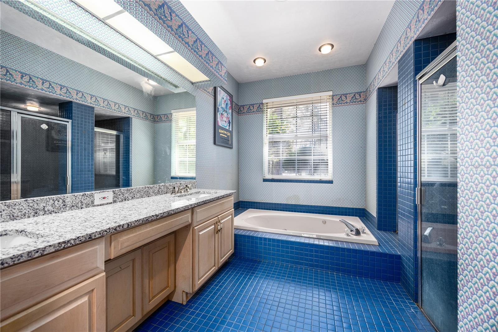 HUNTINGTON PH II - Residential