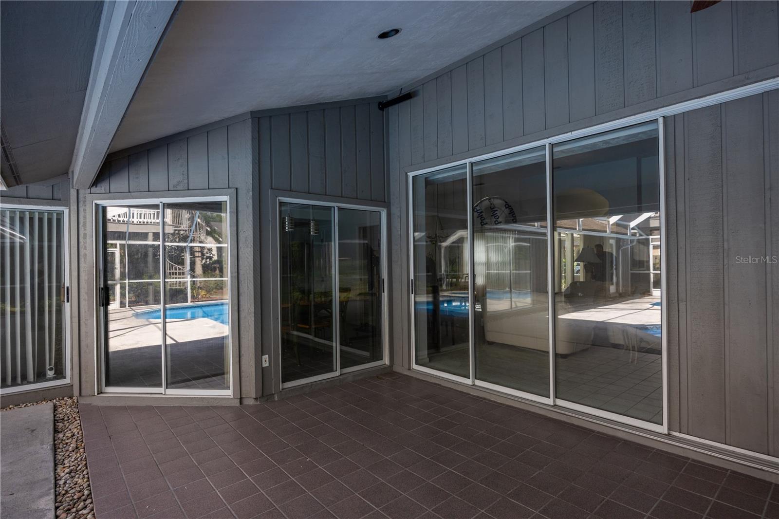 HUNTINGTON PH II - Residential