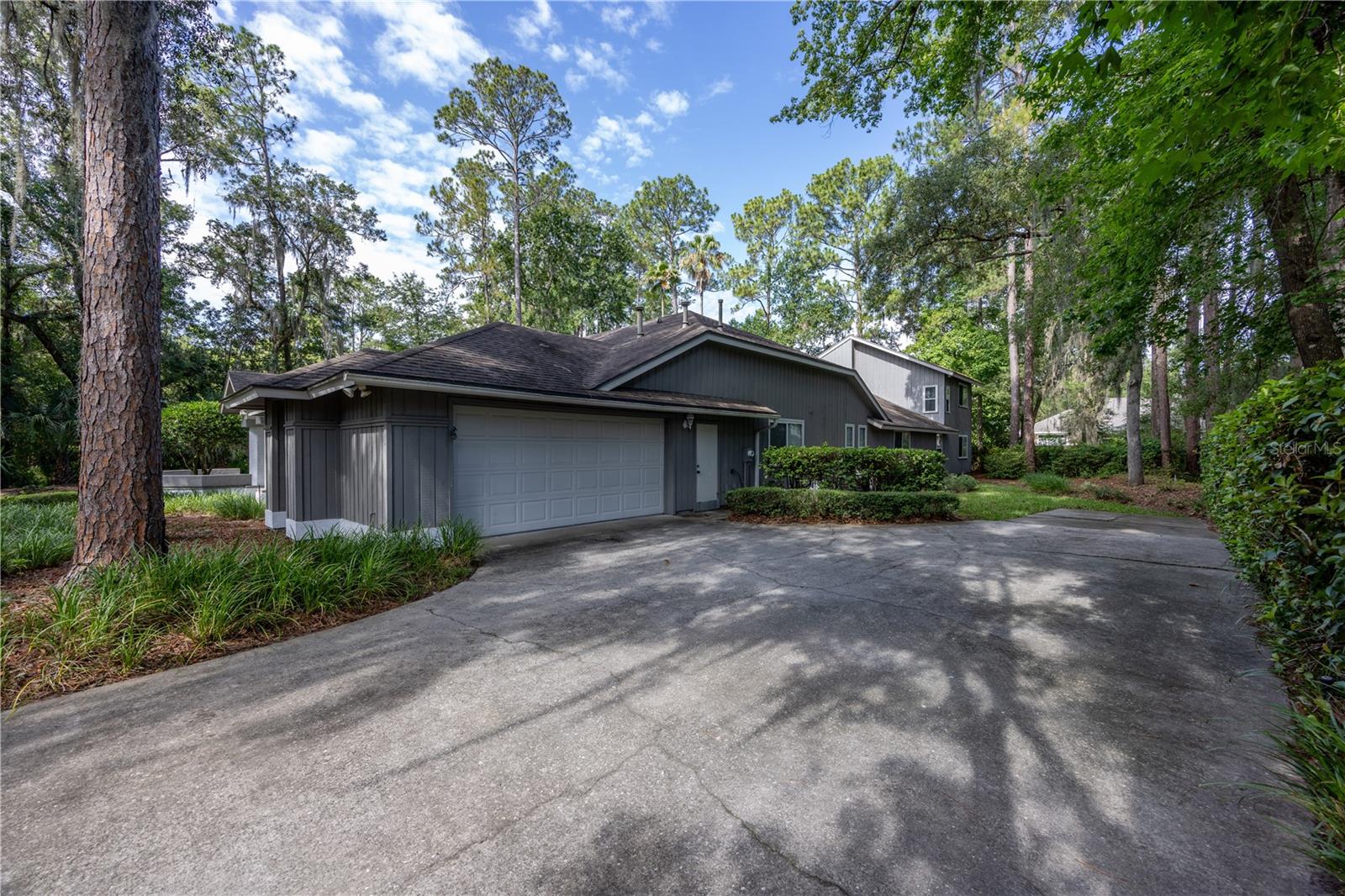 HUNTINGTON PH II - Residential