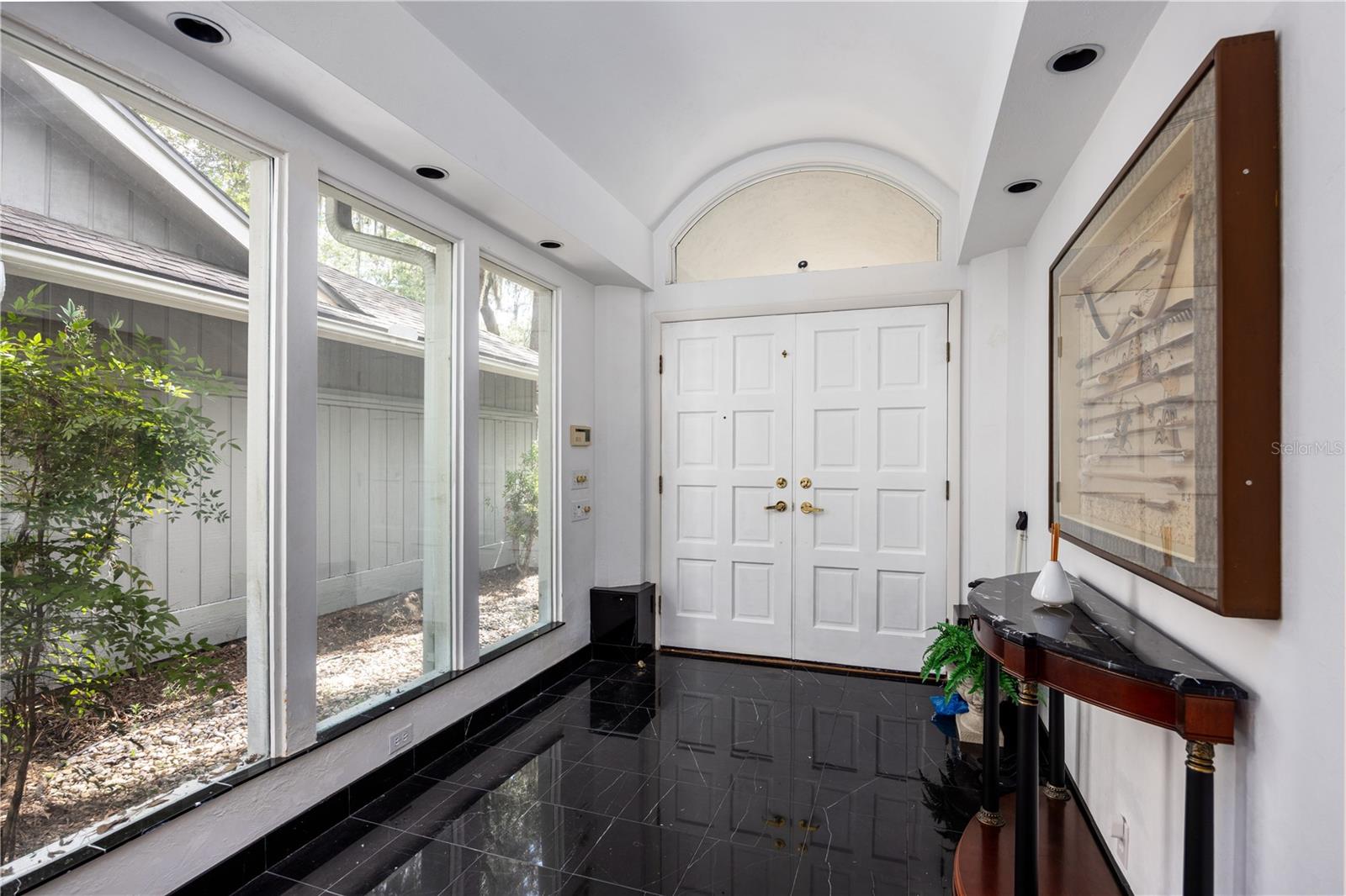 HUNTINGTON PH II - Residential