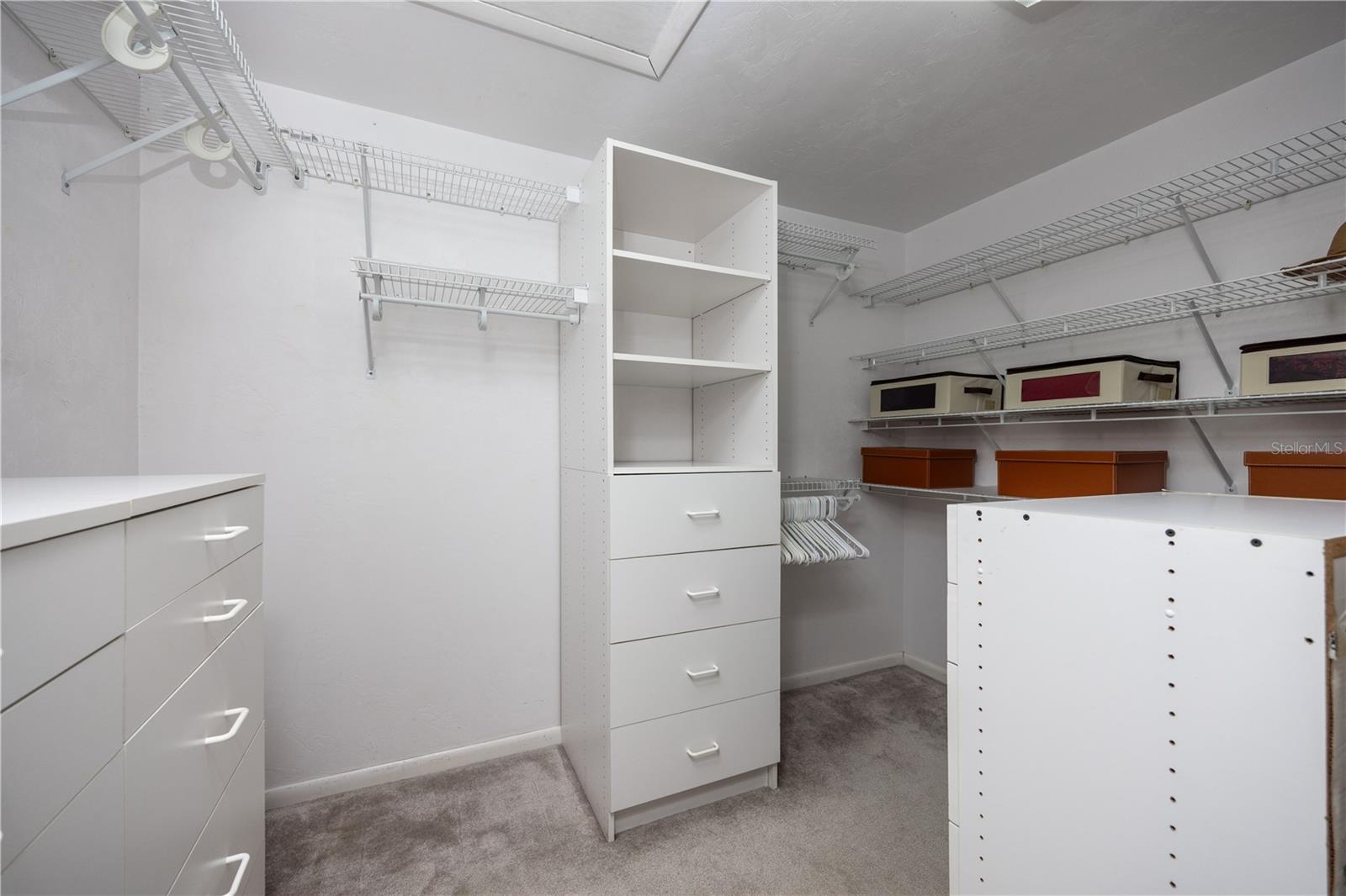 HUNTINGTON PH II - Residential