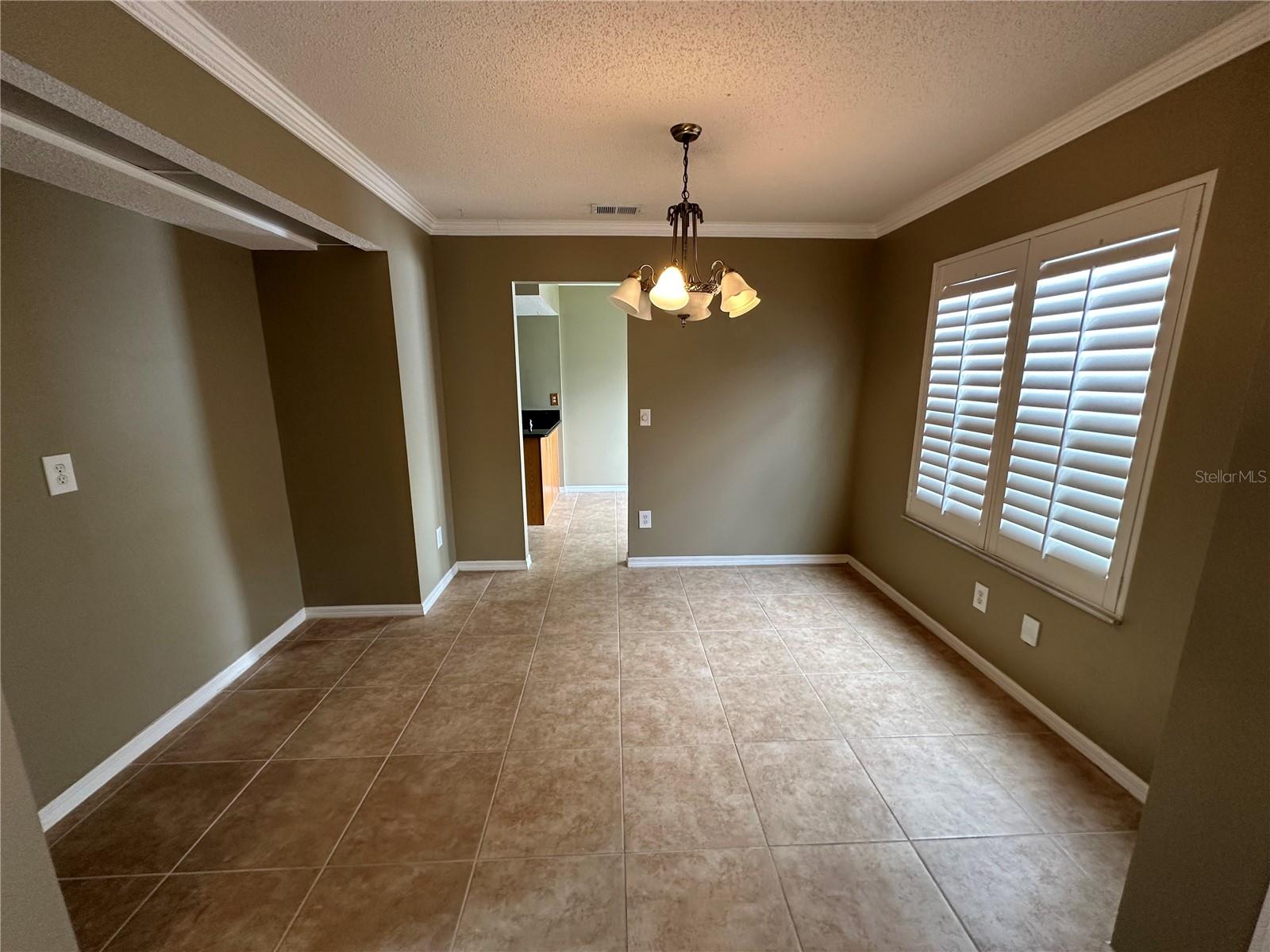 WEDGEWOOD GROVES - Residential