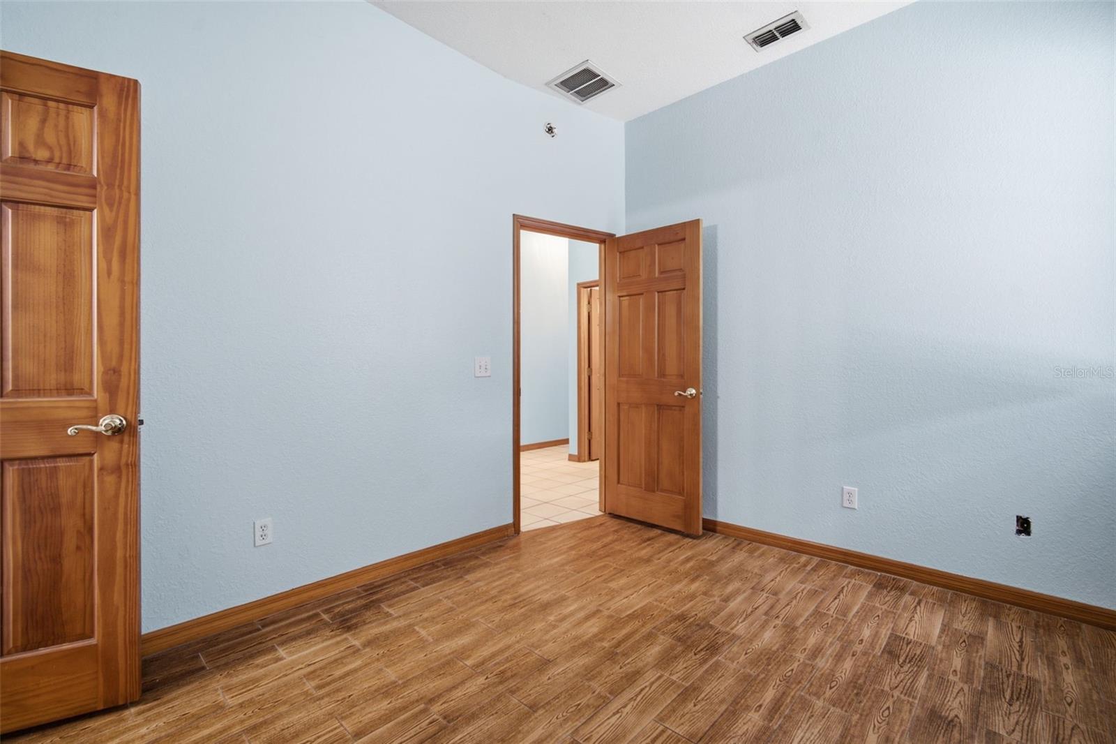 UNPLATTED - Residential