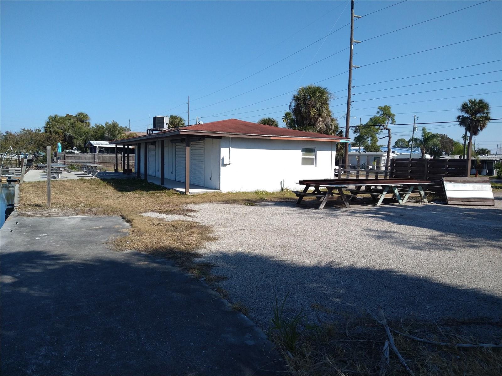 HUDSON BEACH ESTATES - Commercial Sale